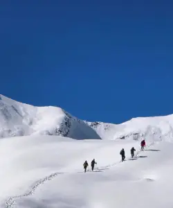 bali pass trekking team