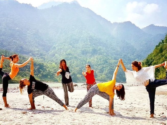 How to Combine a Yoga Retreat With an Indian Adventure